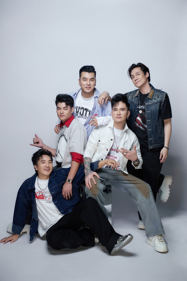 Kh&aacute;nh Phương t&aacute;i xuất, th&agrave;nh lập nh&oacute;m nhạc hậu biến cố- Ảnh 2.