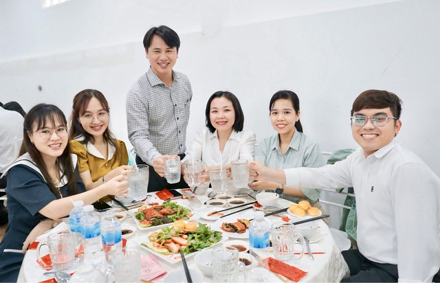 &lsquo;Bữa cơm C&ocirc;ng đo&agrave;n&rsquo; gắn kết người lao động EVNGENCO3 - Ảnh 6.