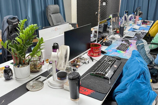 Bên trong hang ổ lừa đảo trực tuyến ở Campuchia qua lời kể người trong cuộc - Ảnh 1.