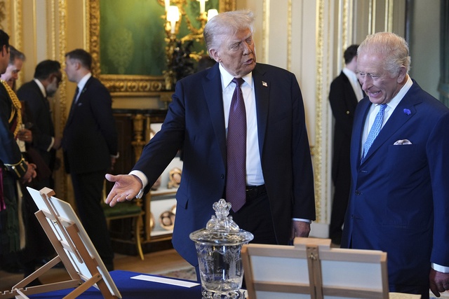 Chùm ảnh Hoàng gia Anh long trọng đón Tổng thống Trump tại Lâu đài Windsor - Ảnh 9.