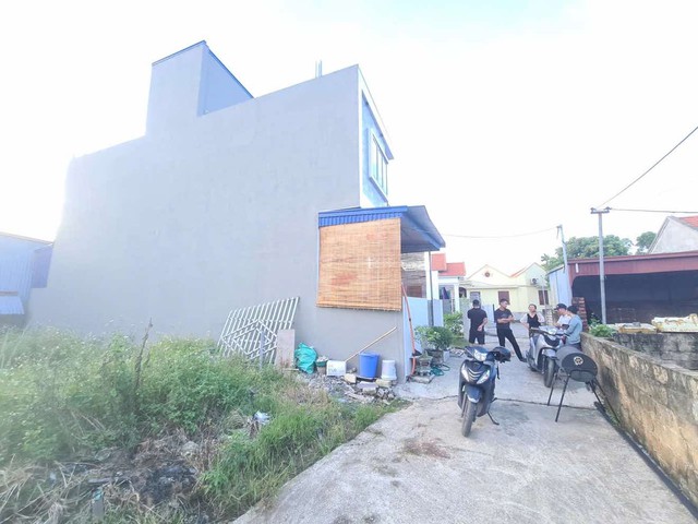 Người xây nhầm nhà ở Hải Phòng than vãn bị dồn vào đường cùng - Ảnh 1. Người xây nhầm nhà ở Hải Phòng than vãn bị dồn vào đường cùng - Ảnh 1.