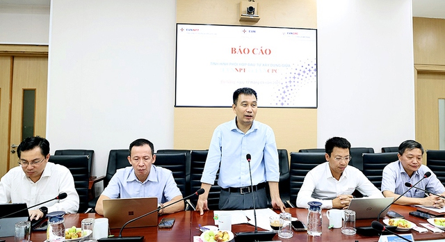 EVNNPT và EVNCPC tăng cường phối hợp để đẩy nhanh tiến độ các dự án- Ảnh 2. EVNNPT và EVNCPC tăng cường phối hợp để đẩy nhanh tiến độ các dự án- Ảnh 2.