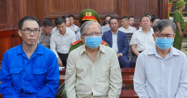 Đại gia Đinh Trường Chinh bị đề nghị nộp gần 970 tỉ đồng hưởng lợi   - Ảnh 1.