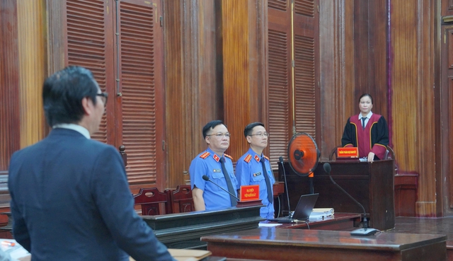 Đại gia Đinh Trường Chinh bị đề nghị nộp gần 970 tỉ đồng hưởng lợi   - Ảnh 2.