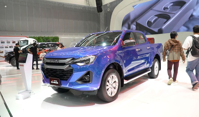 Th&oacute;i quen t&agrave;n ph&aacute; động cơ dầu của người Việt - Ảnh 1.