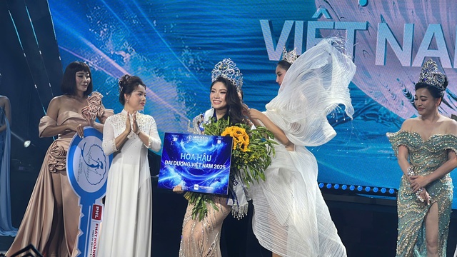 Nữ du học sinh giành vương miện Hoa hậu Đại dương Việt Nam 2025 - Ảnh 2.