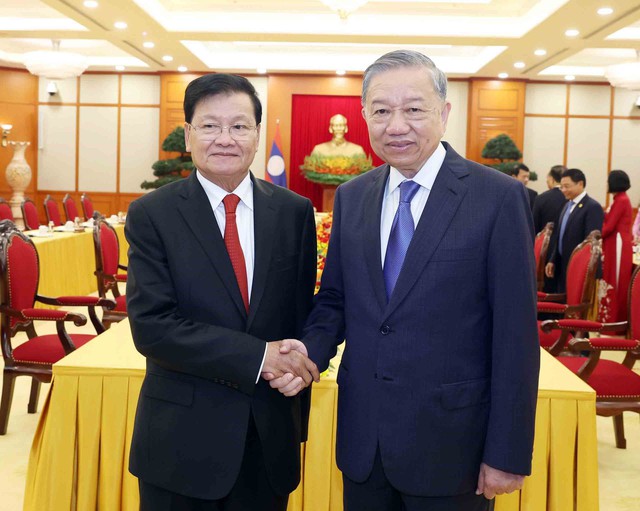 Thành công của Việt Nam là bài học để Lào phấn đấu  xây dựng đất nước - Ảnh 1.