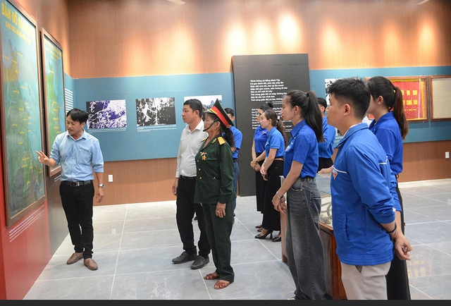 Một thời 'đất lửa' làm nên niềm tự hào bất diệt- Ảnh 6. Một thời 'đất lửa' làm nên niềm tự hào bất diệt- Ảnh 6.