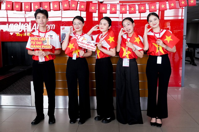 Cùng bay Vietjet và hòa cùng không khí tự hào dịp Quốc khánh 2.9- Ảnh 11. Cùng bay Vietjet và hòa cùng không khí tự hào dịp Quốc khánh 2.9- Ảnh 11.