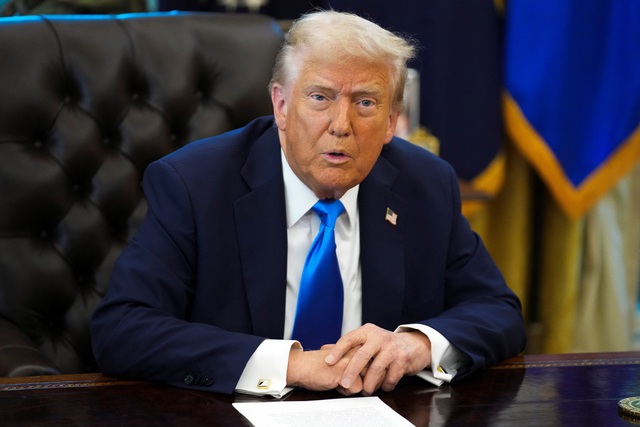 Ông Trump: Mỹ 'kiếm tiền' từ xung đột Nga - Ukraine - Ảnh 1.