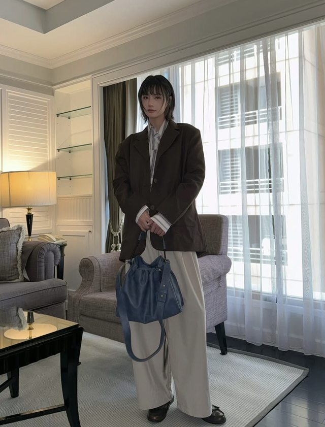 Blazer giúp nàng lịch lãm trong công việc, thời thượng khi dạo phố- Ảnh 3.