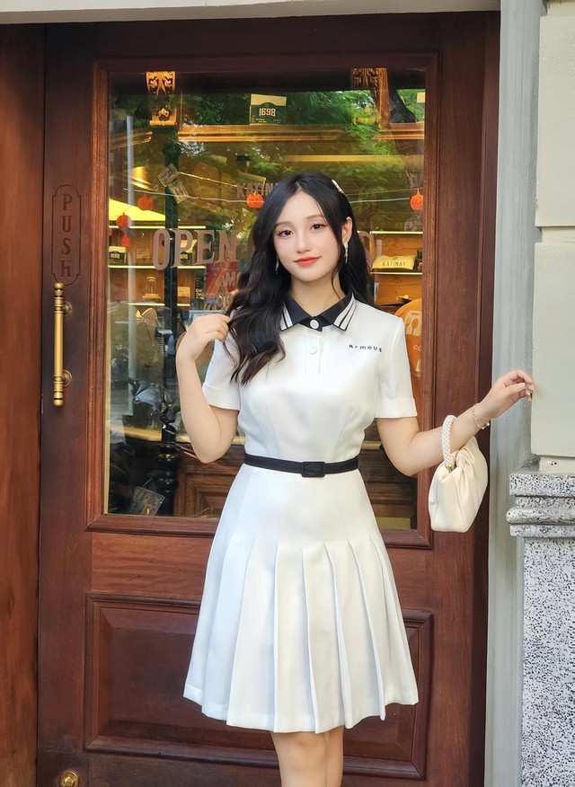 Phong cách preppy là bản giao hưởng của sự ngọt ngào và thanh lịch- Ảnh 7. Phong cách preppy là bản giao hưởng của sự ngọt ngào và thanh lịch- Ảnh 7.