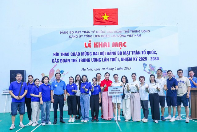 Khai mạc Hội thao ch&agrave;o mừng Đại hội đại biểu Đảng bộ MTTQ Việt Nam, c&aacute;c đo&agrave;n thể T.Ư- Ảnh 2.