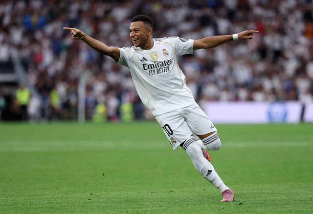 Real Madrid vẫn tẩy chay Quả bóng vàng 2025, Barcelona lại háo hức: Ai chiến thắng?- Ảnh 1. Real Madrid vẫn tẩy chay Quả bóng vàng 2025, Barcelona lại háo hức: Ai chiến thắng?- Ảnh 1.