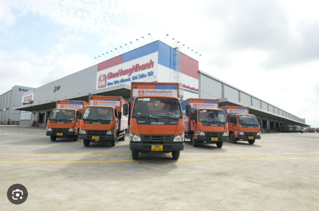 Giao Hàng Nhanh đầu tư 330 tỉ đồng, 309 xe tải mới: Sẵn sàng cho kỳ mua sắm cuối năm- Ảnh 1. Giao Hàng Nhanh đầu tư 330 tỉ đồng, 309 xe tải mới: Sẵn sàng cho kỳ mua sắm cuối năm- Ảnh 1.