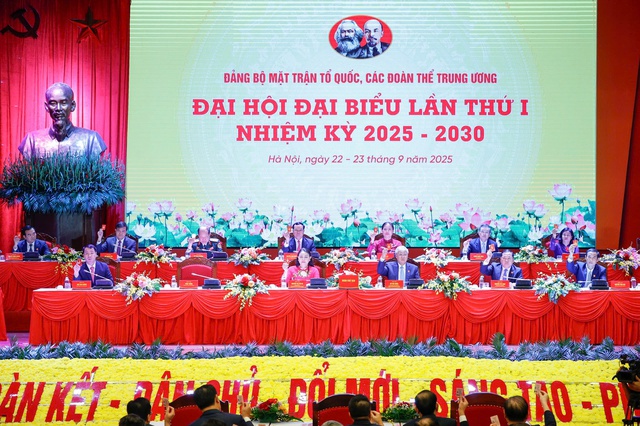 Khai mạc Đại hội Mặt trận Tổ quốc , định hướng hoạt động 5 năm tới - Ảnh 5. Khai mạc Đại hội Mặt trận Tổ quốc , định hướng hoạt động 5 năm tới - Ảnh 5.