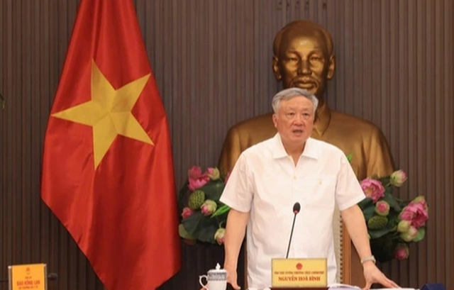 Phó thủ tướng: Đưa hàng triệu tỉ đồng vào nền kinh tế - Ảnh 1. Phó thủ tướng: Đưa hàng triệu tỉ đồng vào nền kinh tế - Ảnh 1.