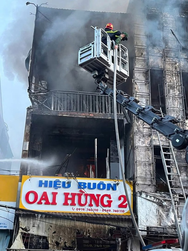 - Ảnh 2. - Ảnh 2.
