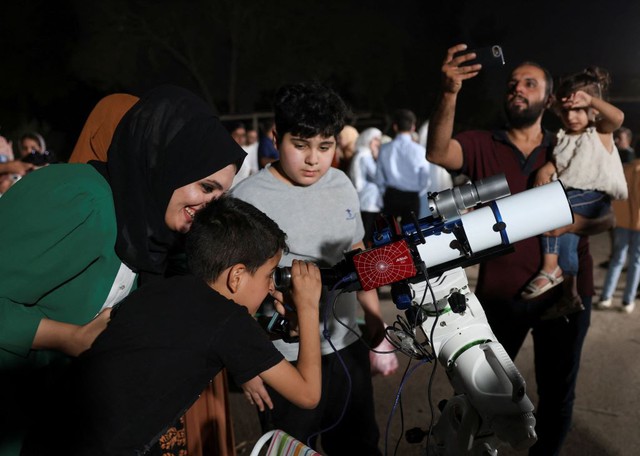 Sự kiện hiếm các hành tinh thẳng hàng và nhật thực tại dịp thu phân - Ảnh 1. Sự kiện hiếm các hành tinh thẳng hàng và nhật thực tại dịp thu phân - Ảnh 1.