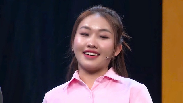 Con gái nuôi hát lại hit của nghệ sĩ Phi Nhung, tiết lộ chưa có người yêu - Ảnh 1.