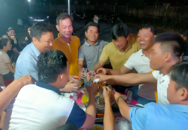Từ chuyện 'quy định trách nhiệm người tham gia nhậu cùng': Mặt tối sau ly bia, rượu...  - Ảnh 3.