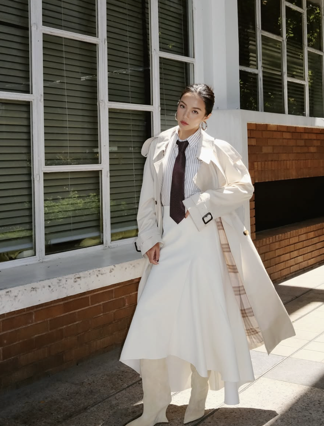 Áo khoác dáng dài tông trung tính, lựa chọn an toàn nhưng đầy khí chất - Ảnh 10.