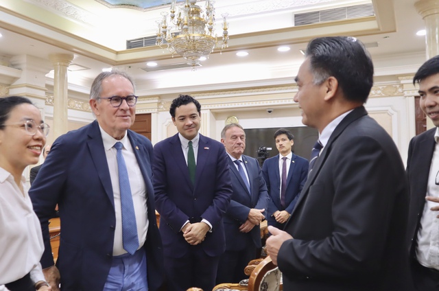 TP.HCM mong kết nối doanh nghiệp có kỹ thuật của Pháp để phát triển hạ tầng - Ảnh 1.