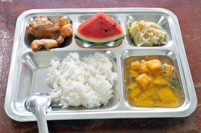 Dự &aacute;n Bữa ăn học đường: Ươm mầm thế hệ trẻ qua những s&aacute;ng kiến &lsquo;xanh&rsquo; - Ảnh 2.