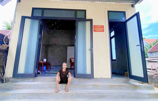 'Mẹ' 83 tuổi nuôi học trò miền ngược được tặng nhà tiếp tục …nuôi 'con'- Ảnh 7.