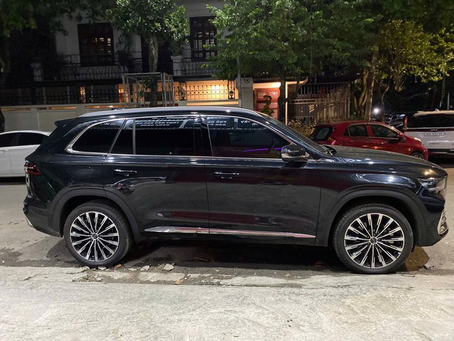Xe Trung Quốc Geely Monjaro rớt giá gần…
