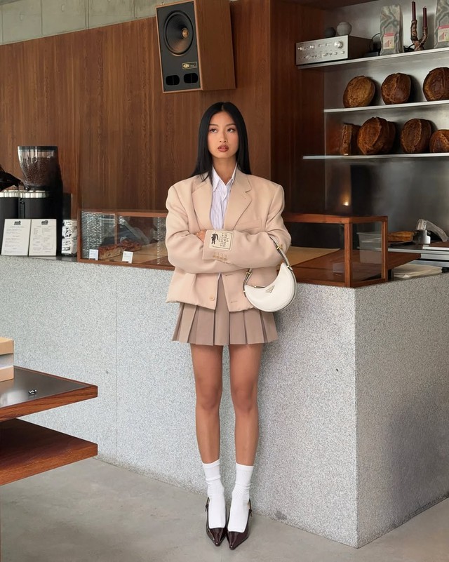 Áo blazer, 'chiếc chìa khóa vàng' cho vẻ ngoài thanh lịch - Ảnh 8.