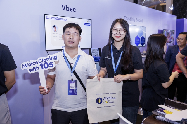 Vbee khẳng định vị thế AI Voice “Make in Vietnam” tại AWS Cloud Day 2025- Ảnh 1. Vbee khẳng định vị thế AI Voice “Make in Vietnam” tại AWS Cloud Day 2025- Ảnh 1.