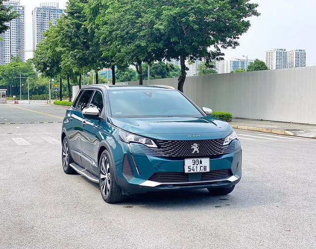3 mẫu crossover 7 chỗ rớt giá nhanh nhấ…