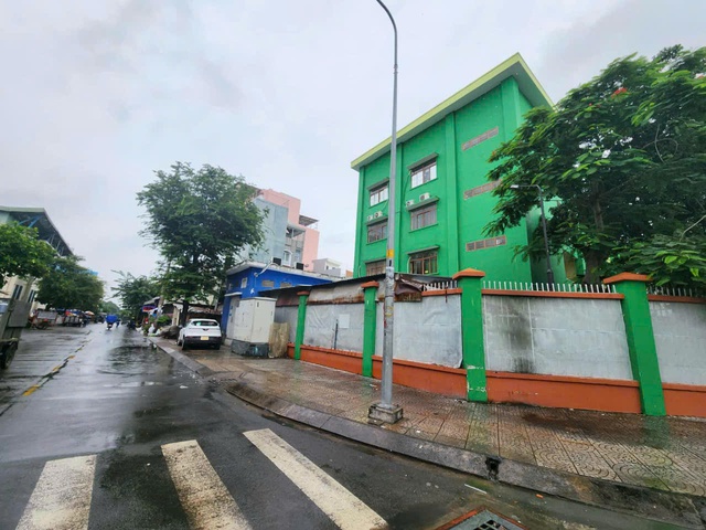 Hiệu trưởng trả lời nhiều vấn đề thắc mắc của bạn đọc - Ảnh 4.