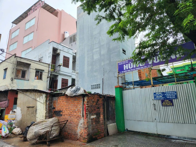 Hiệu trưởng trả lời nhiều vấn đề thắc mắc của bạn đọc - Ảnh 5.