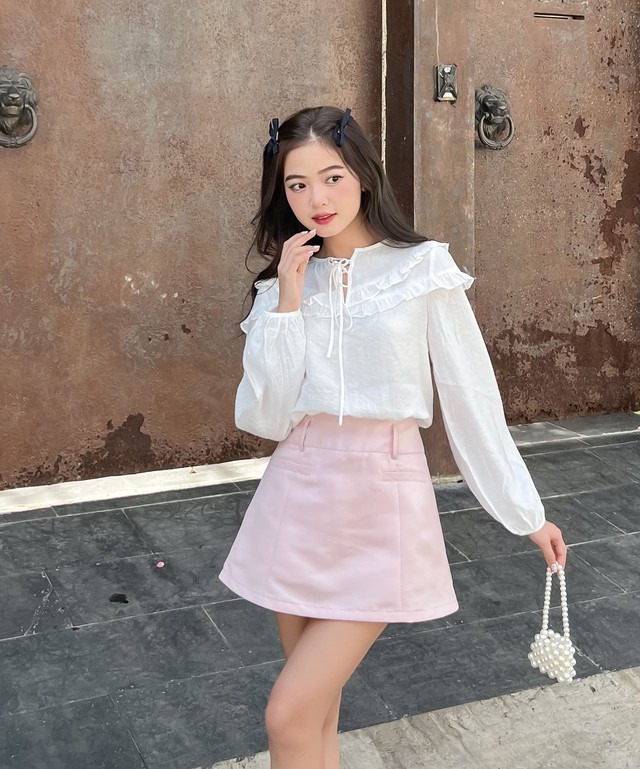 'Cặp đôi vàng' của nàng công sở là áo sơ mi trắng và chân váy- Ảnh 4.