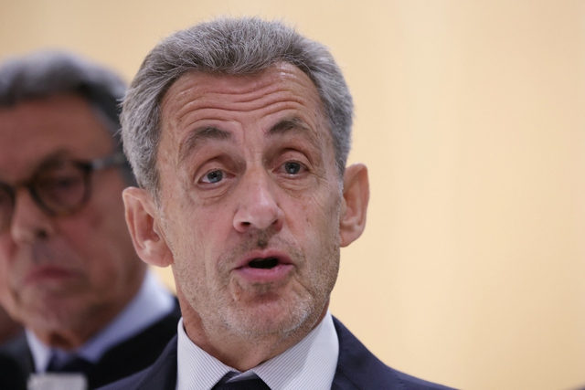 Cựu Tổng thống Pháp Nicolas Sarkozy bị tuyên án 5 năm tù giam- Ảnh 1.