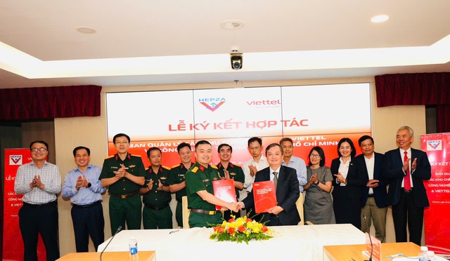 Viettel TP.HCM và HEPZA ký kết hợp tác chiến lược thúc đẩy chuyển đổi số- Ảnh 1.