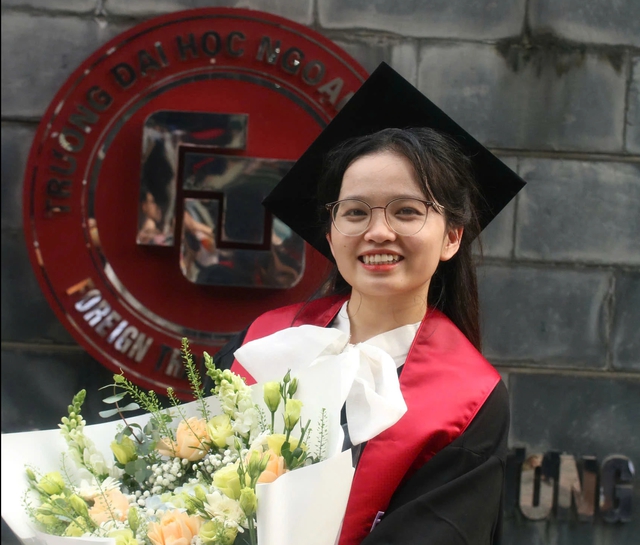Thùy Dương tốt nghiệp ngành kinh tế đối ngoại, Trường ĐH Ngoại thương Thùy Dương tốt nghiệp ngành kinh tế đối ngoại, Trường ĐH Ngoại thương