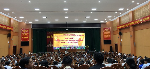 Bí thư Thành ủy TP.HCM tiếp xúc cử tri TP.Bà Rịa cũ- Ảnh 1.