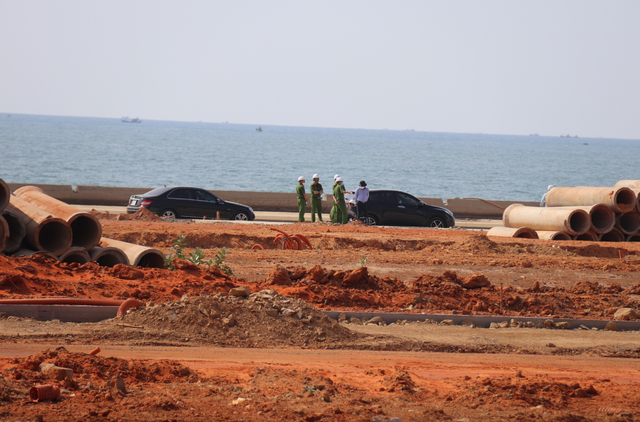 Doanh nghiệp Lâm Đồng kiến nghị giải quyết vấn đề môi trường đầu tư nóng bỏng - Ảnh 3. Doanh nghiệp Lâm Đồng kiến nghị giải quyết vấn đề môi trường đầu tư nóng bỏng - Ảnh 3.