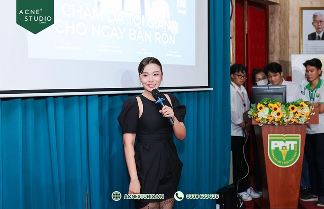 Skintalk by ACNE Studio kỳ V: Kiến thức da liễu ‘chạm’ đến cộng đồng sinh viên Y- Ảnh 7. Skintalk by ACNE Studio kỳ V: Kiến thức da liễu ‘chạm’ đến cộng đồng sinh viên Y- Ảnh 7.