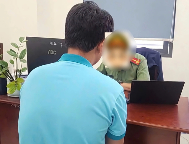 Chuyển cuộc gọi đòi nợ sang đường dây n…