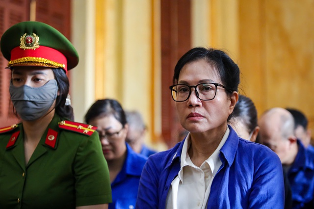 SJC đề nghị cựu Tổng giám đốc hoàn trả …