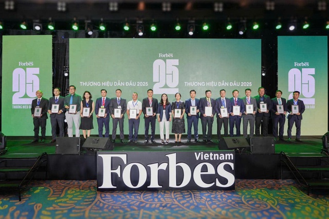 VRG được vinh danh top 25 thương hiệu công ty niêm yết dẫn đầu 2025- Ảnh 1.
