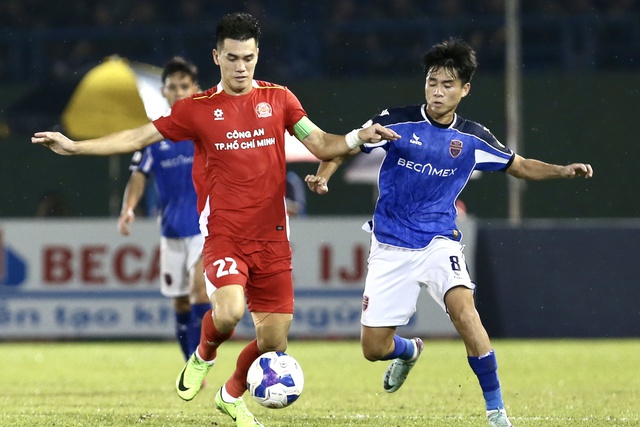Chân sút nội 'im ắng' ở V-League: Xuân Son mới ở đâu, thầy Kim đang tìm- Ảnh 2.