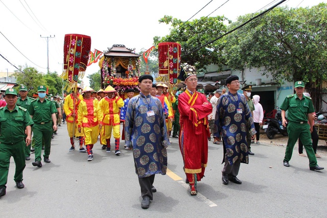 Lễ hội Nghinh Ông Cần Giờ 2025: Di sản 'tết biển' trăm năm- Ảnh 2.