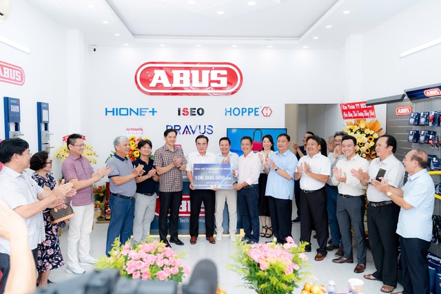 Cần Thơ khai trương showroom phân phối …