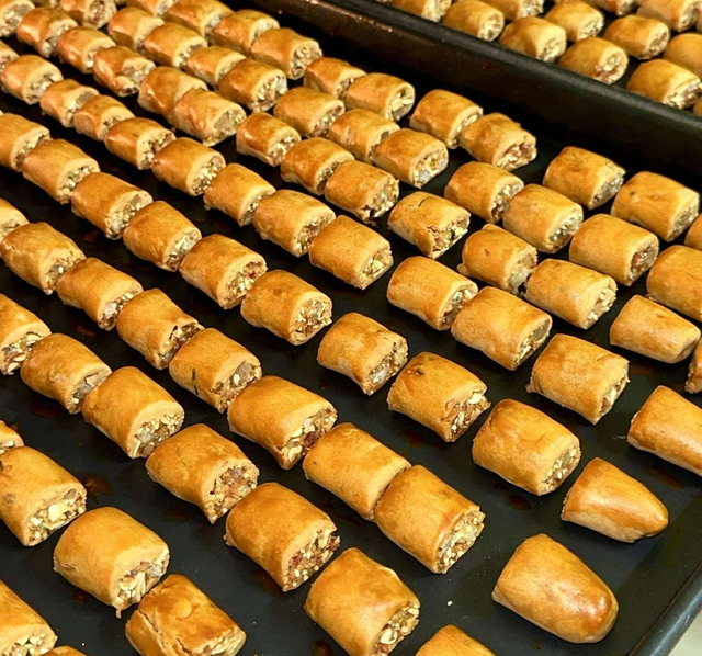 Bánh trung thu độc lạ và sáng tạo thu hút giới trẻ mùa trăng rằm - Ảnh 6. Bánh trung thu độc lạ và sáng tạo thu hút giới trẻ mùa trăng rằm - Ảnh 6.