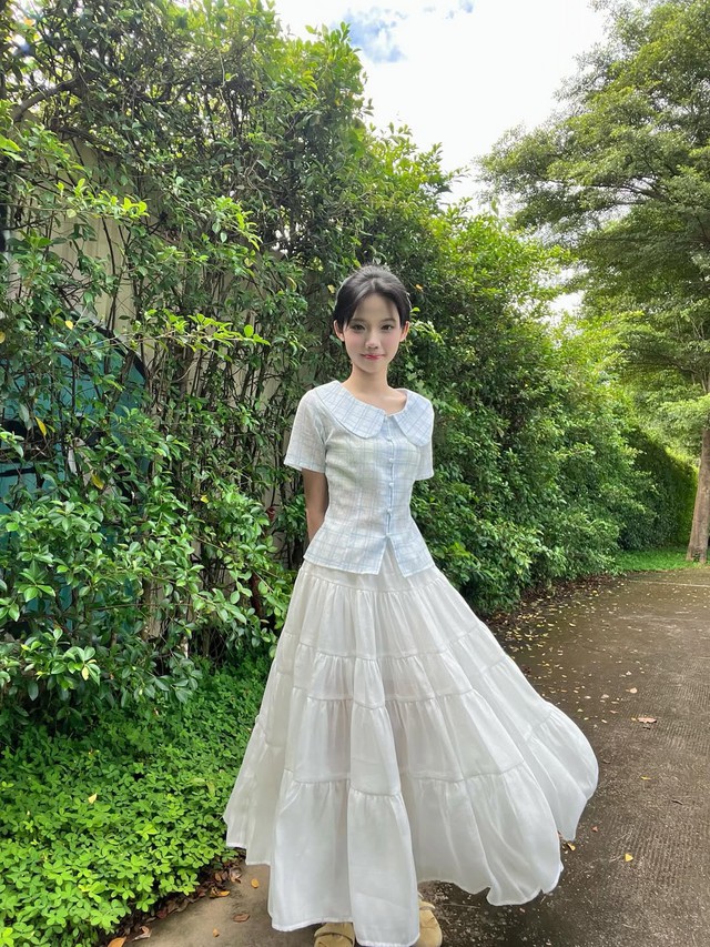Phong cách soft girl mang nét trong trẻo hiện đại- Ảnh 2.